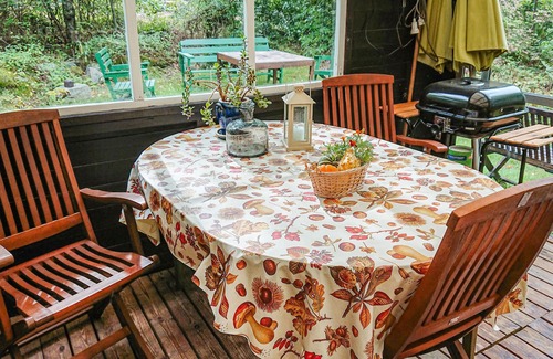 Hoor House | Cozy Cottage Retreat Near Höör: Spa & Lake Views Await