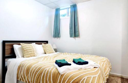 Glenfield Villa | Family-Friendly 2-Bedroom Suite in North Shore - Rated 9.3