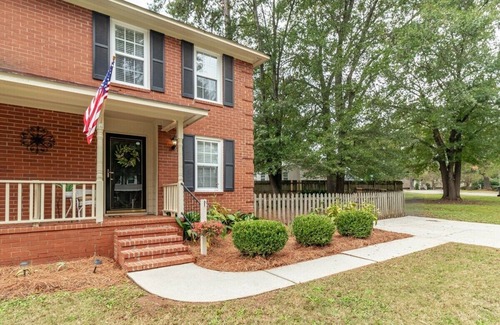 National Hills House | Perfect Family Retreat: 2 Bedrooms, Pet-Friendly & Fenced Yard