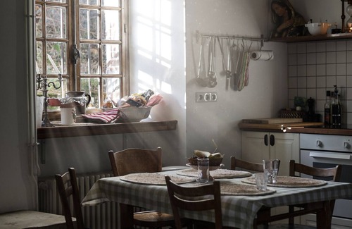 Marnay-sur-Seine House | Riverside Retreat: 2-Bedroom House in Champagne Region