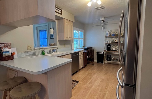 Pine Ridge House | 2-bedroom house in Beverly Hills FL , Minutes from scenic Crystal River