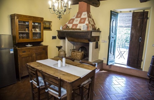 Capolona Villa | Explore BACCIO DI MAGIO: Relax by the Pool and Spa