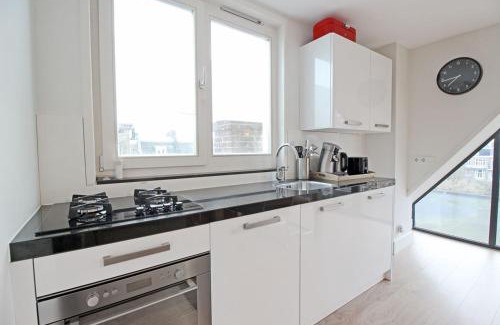 Oude Pijp Apartment | Family-Friendly 2 Bedroom Loft Steps from Rijksmuseum
