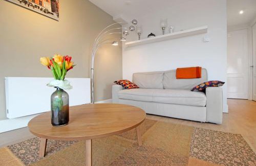 Oude Pijp Apartment | Family-Friendly 2 Bedroom Loft Steps from Rijksmuseum