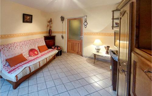 Bas-en-Basset House | Cozy 2 Bedroom Home in Bas-En-Basset - Family & Pet Friendly