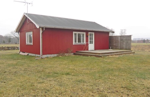 Hagaby House | Cozy Cottage Retreat in Öland with Ocean and Lake Views