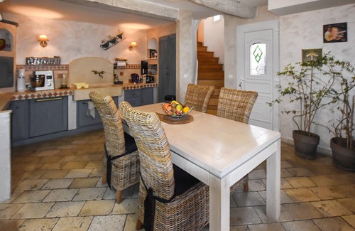 Vedene House | 2 bedroom lovely home in Vedène