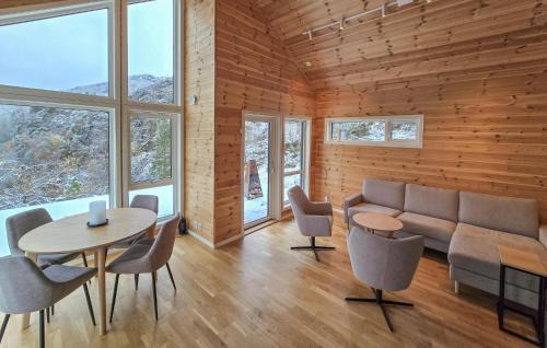 Brekke House | 2 Bedroom Lovely Home In Bjordal