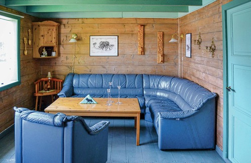 Suldal House | Experience the Comfort of Seehütte by the Lake