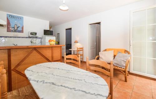 Afa House | Family-Friendly 2 Bedroom Home in Piscia Rossa