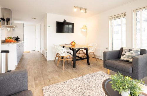Municipality of Aalsmeer Boat Rental | Family-Friendly 2-Bedroom Getaway in Aalsmeer with Spa