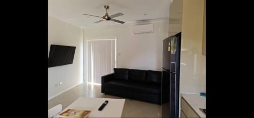 Dean Park House | Modern 2 Bedroom Home in Dean Park - Rated 9.4/10!