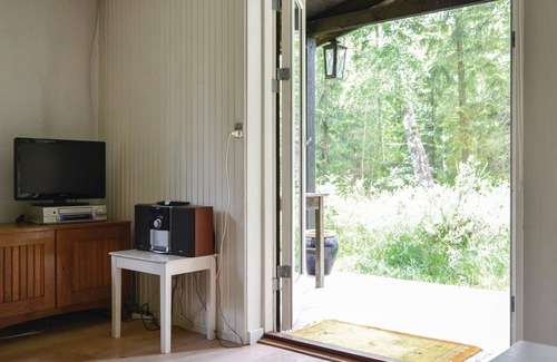 Frederiksvaerk House | Charming Cottage with Ocean View and Spa Amenities