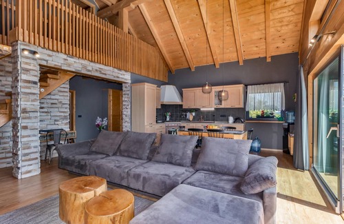 Ogulin House | Cozy 2-Bedroom Retreat in Picturesque Salopek Selo