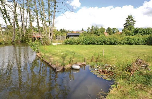 Silkeborg House | Charming Cottage on Lake Ørnsø with Spa & Ocean Views