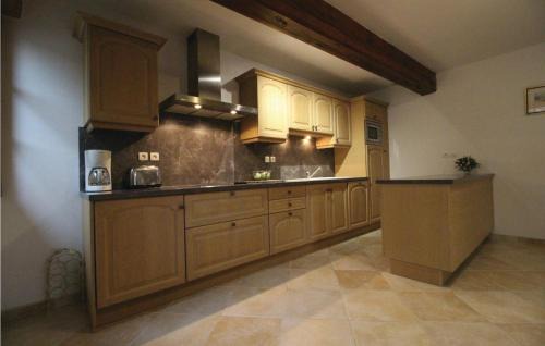 Le Bourg-Dun House | Inviting Home in Le Bourg-dun with Family & Pet Amenities