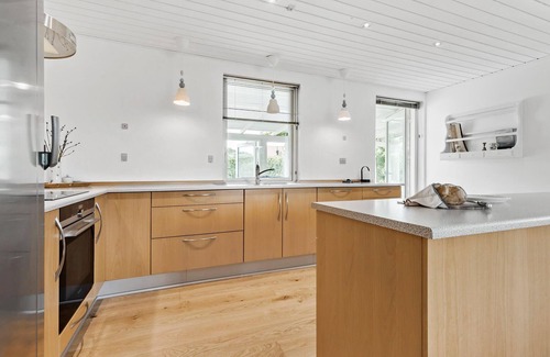Lyngsbæk Strand House | Relaxing Getaway: Family-Friendly Vacation Home near Ebeltoft