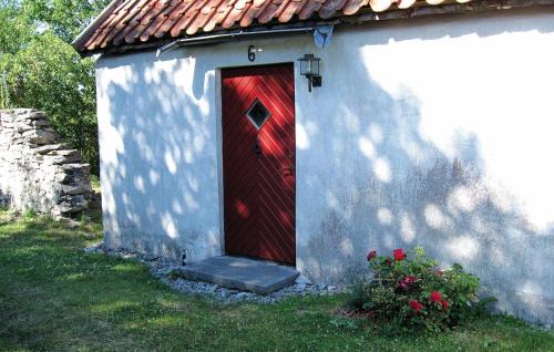 Farosund House | Cozy 2 Bedroom Home in Frsund - Family and Pet Friendly