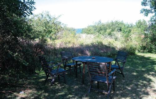 Farosund House | Cozy 2 Bedroom Home in Frsund - Family and Pet Friendly