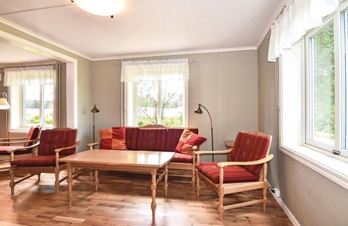Eda Municipality House | Charming Rural Retreat with Lake View and Spa Amenities