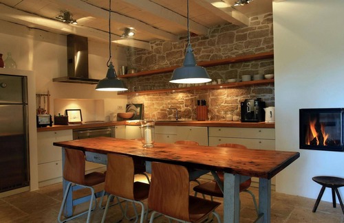 Visnjan House | Family-Friendly 2 Bedroom Retreat in Beautiful Porec