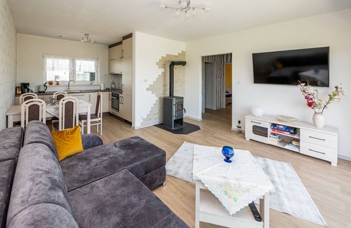 gmina Wolin House | Pet-Friendly Vrbo Property with Ocean View & Great Ratings