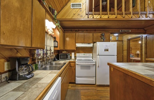 Broken Bow Cabin | Riverfront A-Frame Cabin: Scenic Retreat with Pool & Deck