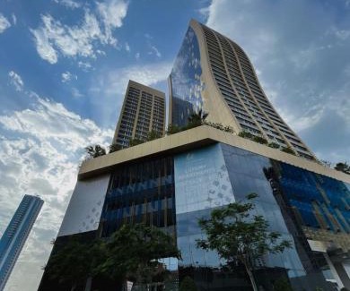 Manama Apartment | 2 Bedroom Seaview apartment Seef
