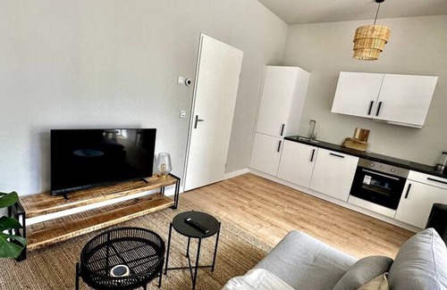 Stadsdriehoek Apartment | Cozy 2 Bedroom Serviced Apartments with Great Amenities