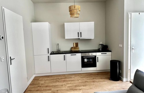 Stadsdriehoek Apartment | Cozy 2 Bedroom Serviced Apartments with Great Amenities