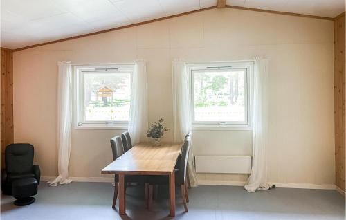 Dovre House | Inviting Home in Dovre with Scenic Panoramic Views