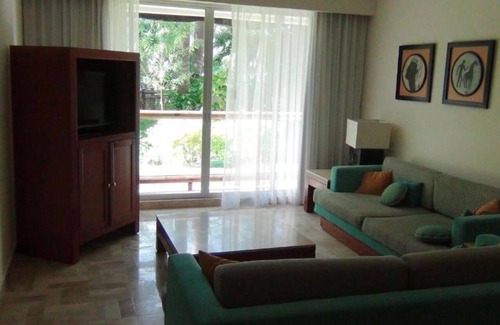 Villa Juarez Resort | Family-Friendly 2 Bedroom Suite at Mayan Palace Vidanta