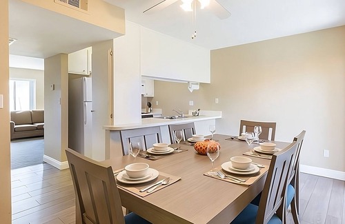 Indio Hotel | Relaxing Indio Retreat: Pet-Friendly with Pool Access