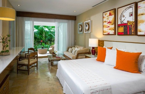 Ejidal Resort | Relax in the 2 Bedroom Suite at The Grand Bliss Riviera Maya