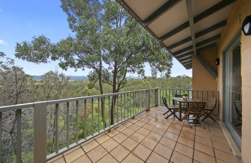Pokolbin Villa | Guest Favorite 2 Bedroom Villa at Cypress Lakes Resort