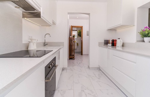 Media Luna Villa | Relaxing 2 Bedroom Villa with Pool and Spa in Gardens