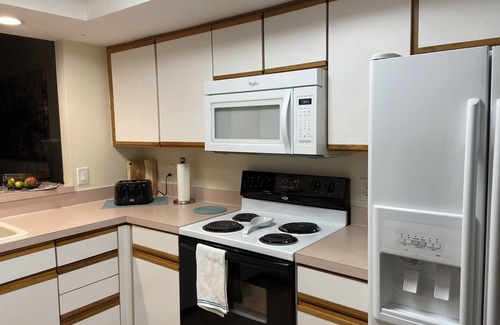 Lely Golf Estates Villa | Exclusive 2 Bedroom Villa with Golf Course View & Private Courtyard