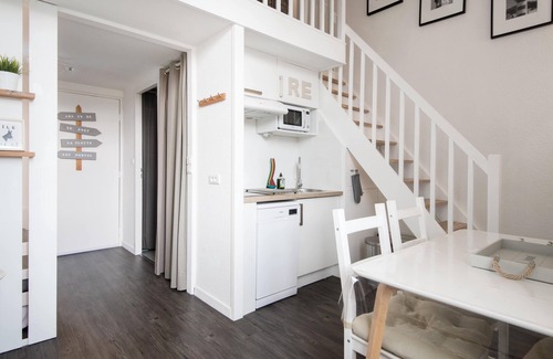 Saint-Martin-de-Re Apartment | Inviting Holiday Apartment LES MOUETTES in Saint Martin de Ré