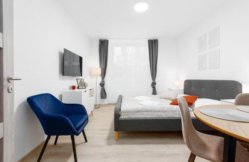 Prague 4 Apartment | Convenient 2-Bedroom Apartment Steps from the Metro