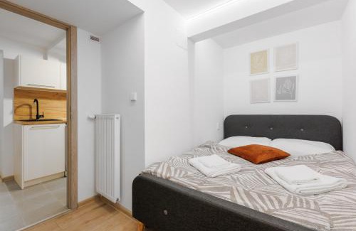 Prague 4 Apartment | Convenient 2-Bedroom Apartment Steps from the Metro