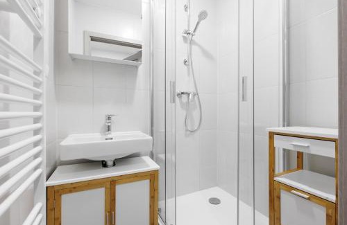 Prague 4 Apartment | Convenient 2-Bedroom Apartment Steps from the Metro