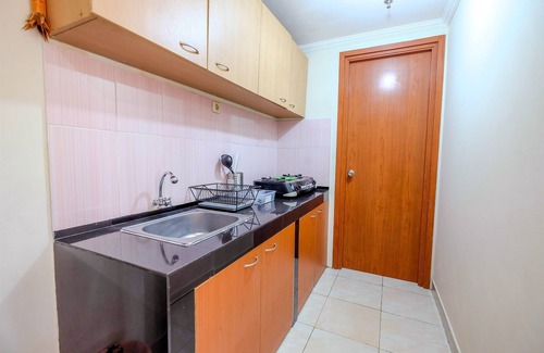 Central Jakarta Apartment | Cozy 2-Bedroom Stay at Grand Palace Kemayoran Apartment