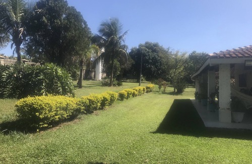 Limeira House | Relaxing 2-Bedroom Farm Retreat in Limeira with Pool