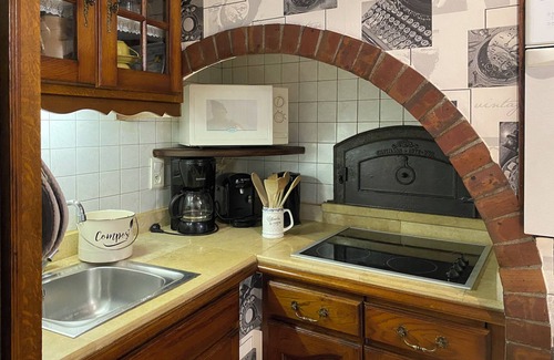 Ancy-le-Franc House | Memorable Getaway for All Seasons and Family Needs