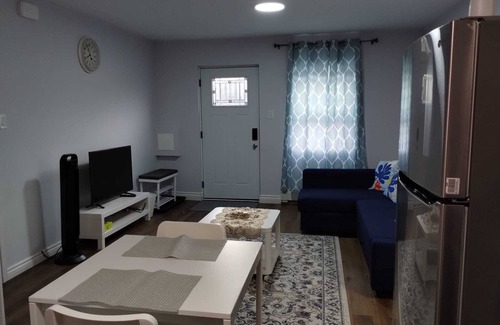 Halifax Apartment | Ideal Family Apartment in Clayton Park with Pool Access