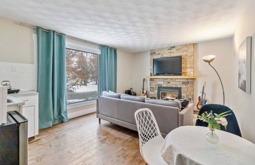 Dieppe Apartment | 2 Beds Cozy Home in a Calm Neighborhood