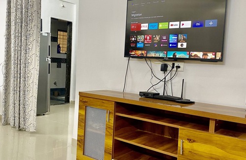 Pune Apartment | Pet-Friendly 2 BHK Apartment in Pune with Great Amenities