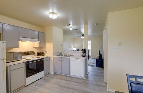 Killeen House | Cozy Killeen Getaway Steps from Shopping & Dining!