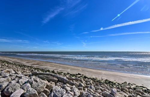 Surfside Beach House | Cozy A-Frame Home with Deck, Steps from Surfside Beach!