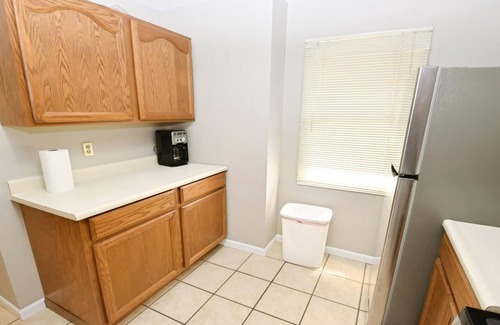 Notre Dame Condo | Cozy 2-Bedroom Condo Near Notre Dame - Ideal for Families